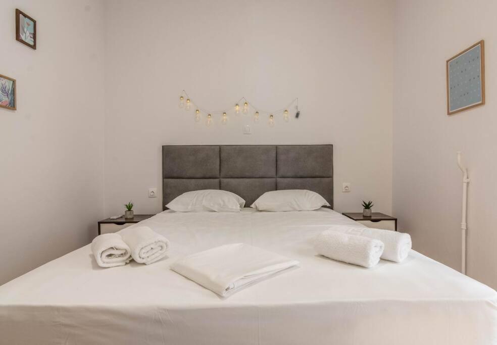 Garden Of Eden In Neos Kosmos Apartment Athens Exterior photo